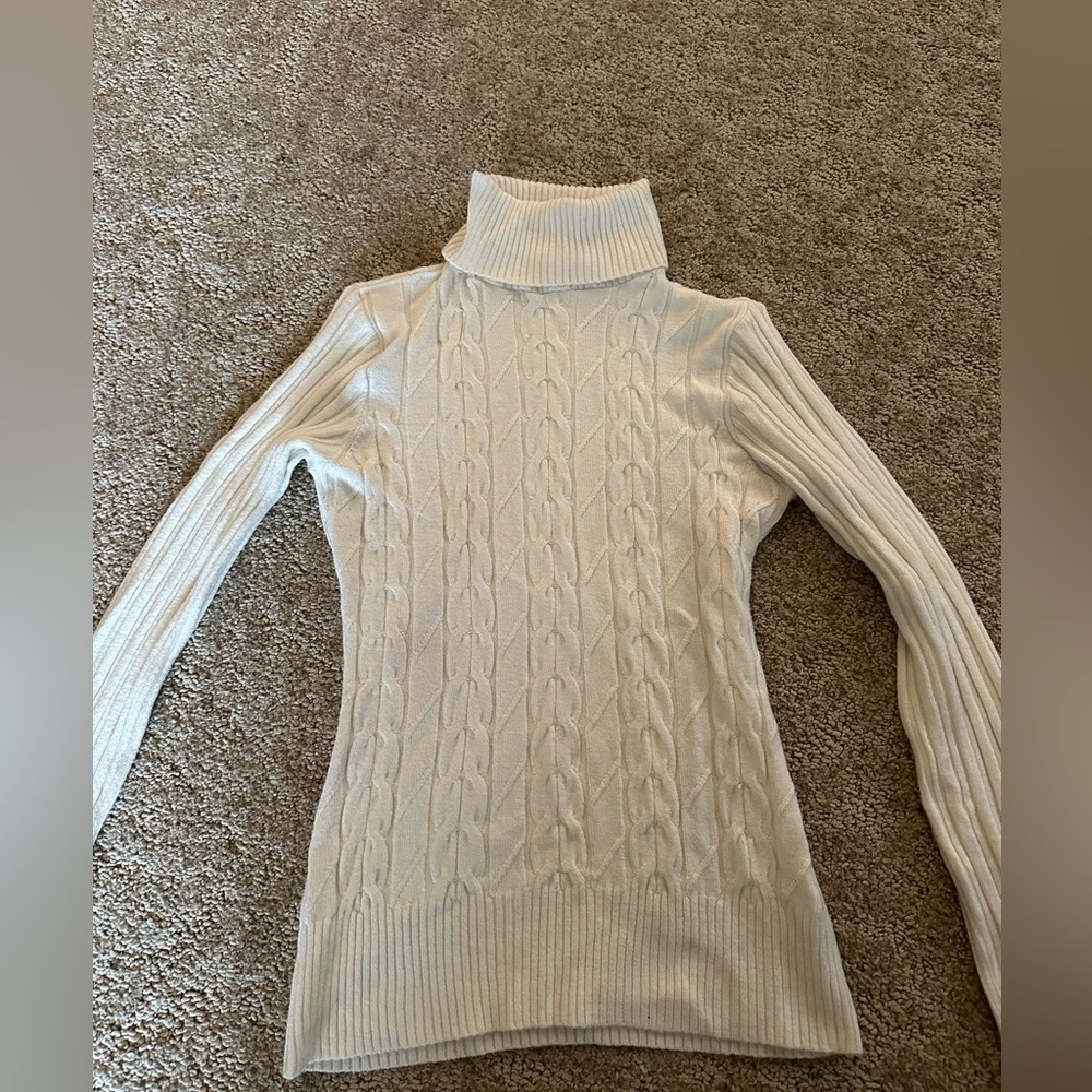 white turtle neck sweater